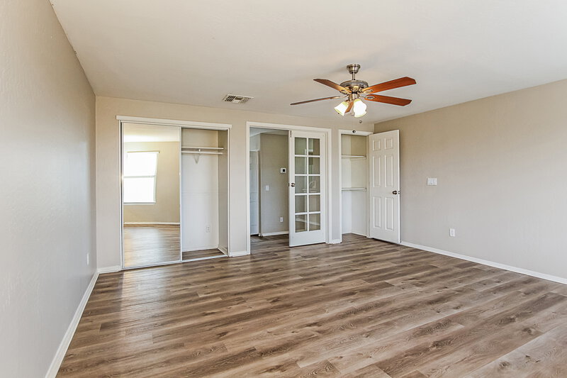 2,095/Mo, 48 S 226th Ln Buckeye, AZ 85326 Living Room View 2