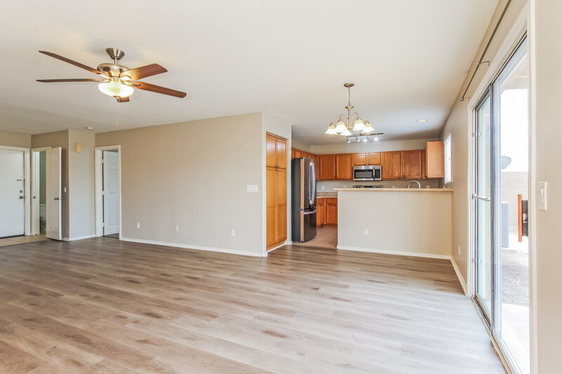 2,095/Mo, 48 S 226th Ln Buckeye, AZ 85326 Dining Room View 2