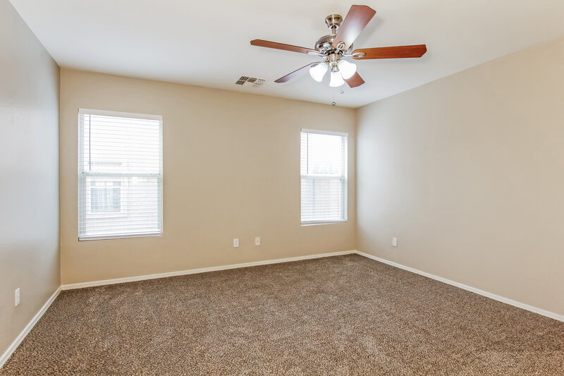 2,095/Mo, 48 S 226th Ln Buckeye, AZ 85326 Main Bedroom View
