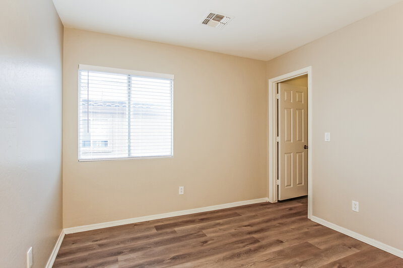 2,095/Mo, 48 S 226th Ln Buckeye, AZ 85326 Bedroom View 2