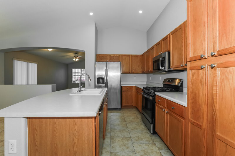 1,840/Mo, 1069 E Nardini St San Tan Valley, AZ 85140 Kitchen View 2