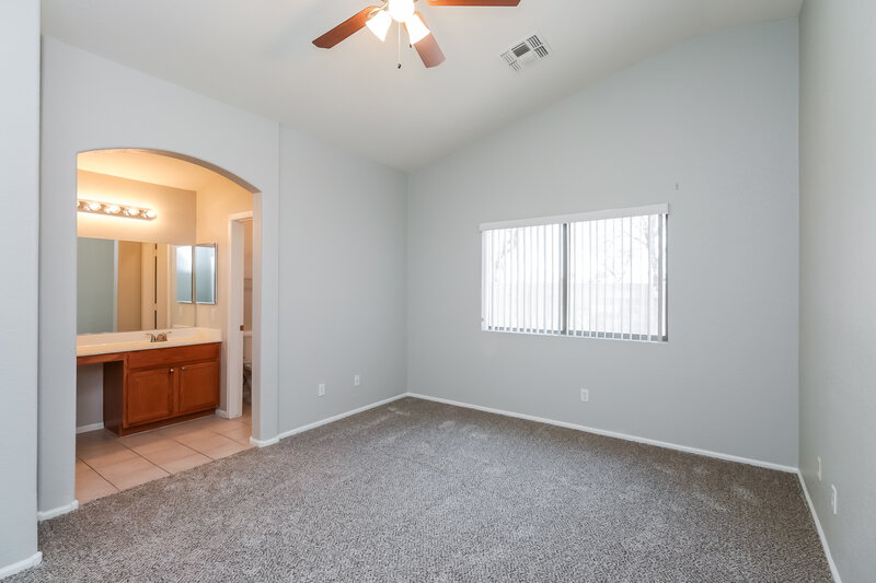 1,870/Mo, 1069 E Nardini St San Tan Valley, AZ 85140 Master Bedroom View