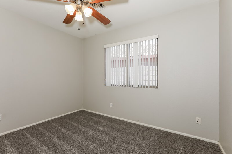 1,840/Mo, 1069 E Nardini St San Tan Valley, AZ 85140 Bedroom View