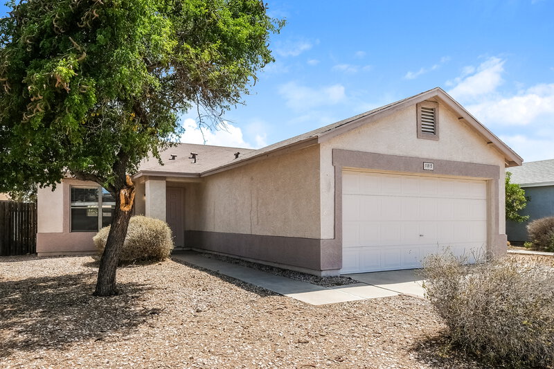 1,680/Mo, 11815 W Columbine Dr El Mirage, AZ 85335 Front View