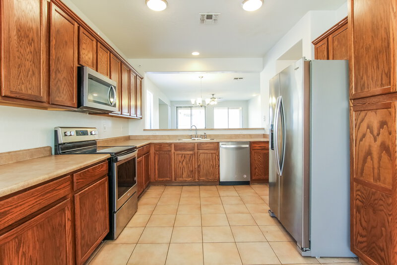 1,910/Mo, 15248 W Port Royale Ln Surprise, AZ 85379 Kitchen View