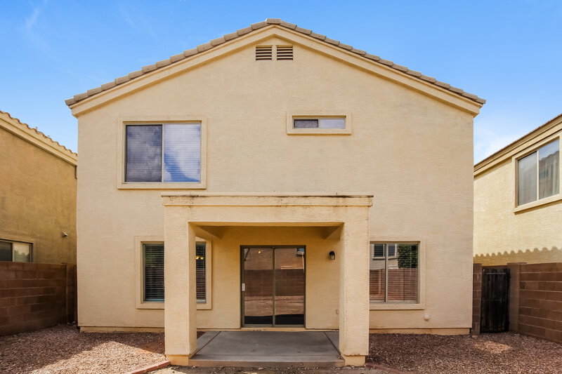 2,210/Mo, 12916 W Lawrence Ct Glendale, AZ 85307 Rear View 2