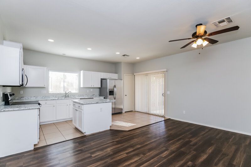 2,315/Mo, 3402 N 129th Drive Avondale, AZ 85392 Misc View 3