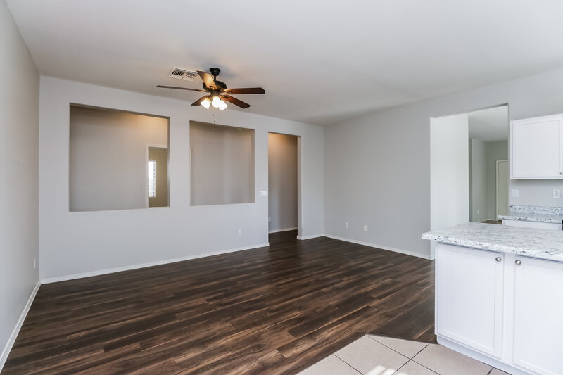 2,315/Mo, 3402 N 129th Drive Avondale, AZ 85392 Misc View 4