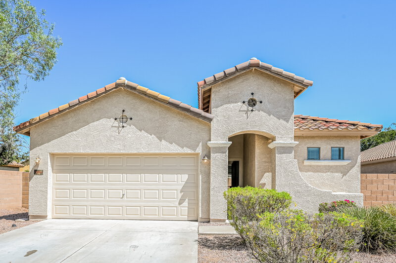 2,075/Mo, 16994 W Manchester Drive Surprise, AZ 85374 External View