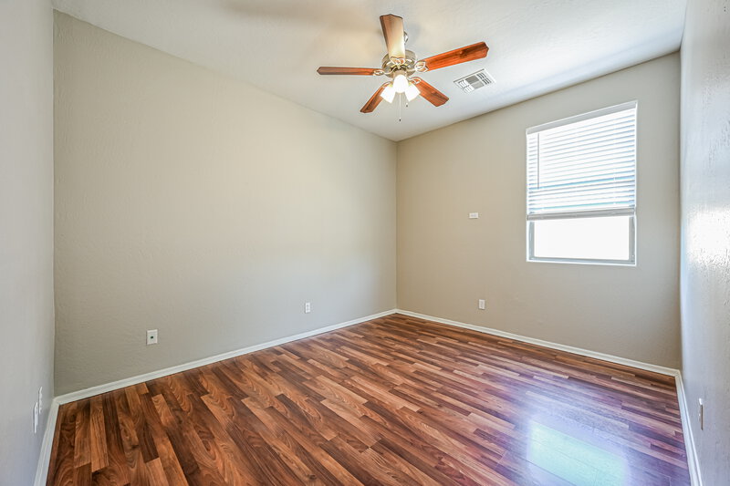 2,075/Mo, 16994 W Manchester Drive Surprise, AZ 85374 Bedroom View 3