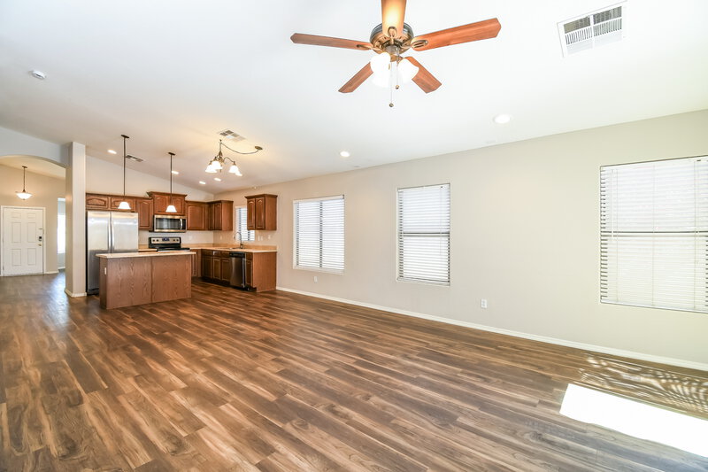 2,070/Mo, 3275 W Sunshine Butte Drive Queen Creek, AZ 85142 Dining Room View 3