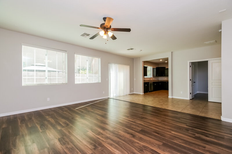 2,600/Mo, 7509 S 27th Way Phoenix, AZ 85042 Misc View 2