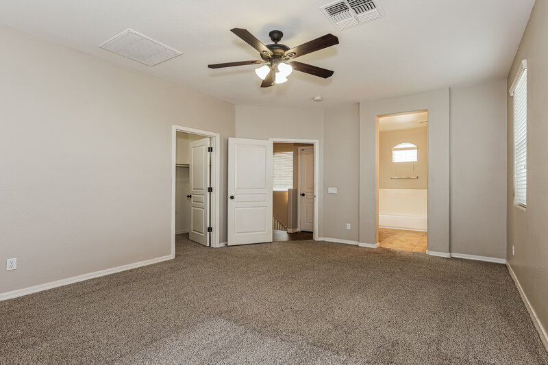 2,330/Mo, 7509 S 27th Way Phoenix, AZ 85042 Main Bedroom View 2