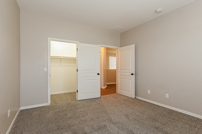 2,330/Mo, 7509 S 27th Way Phoenix, AZ 85042 Bathroom View