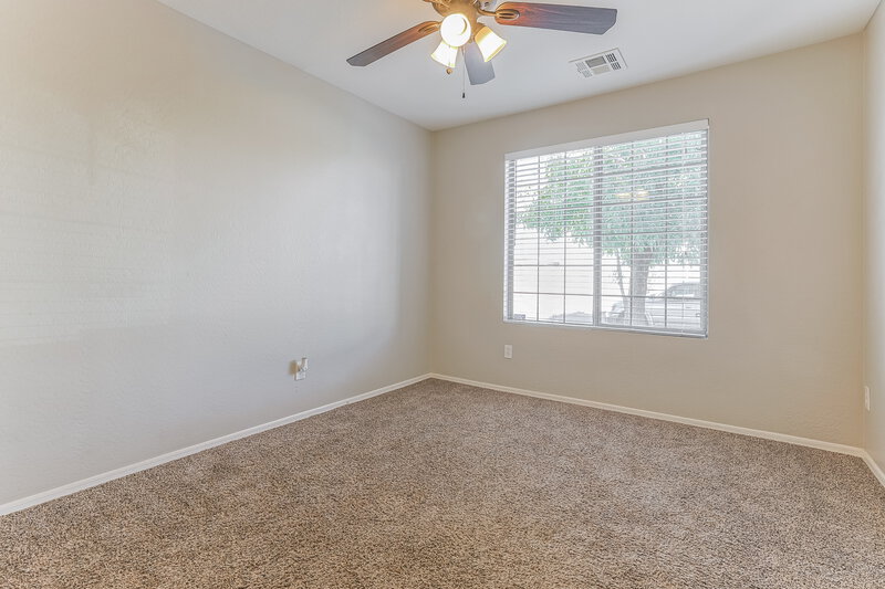 1,900/Mo, 1465 E Daniella Drive San Tan Valley, AZ 85140 Bedroom View 3