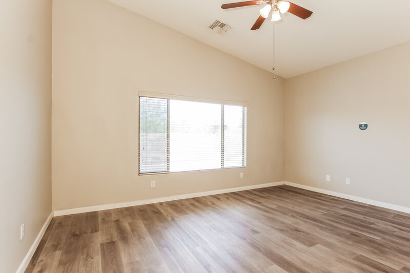 2,110/Mo, 7154 W Globe Avenue Phoenix, AZ 85043 Main Bedroom View