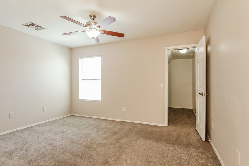 2,060/Mo, 7233 S 40th Ave Phoenix, AZ 85041 Bedroom View