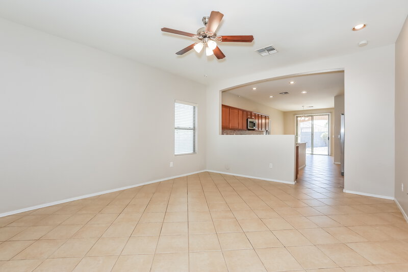 1,900/Mo, 21885 E Puesta Del Sol Queen Creek, AZ 85142 Living Room View 2