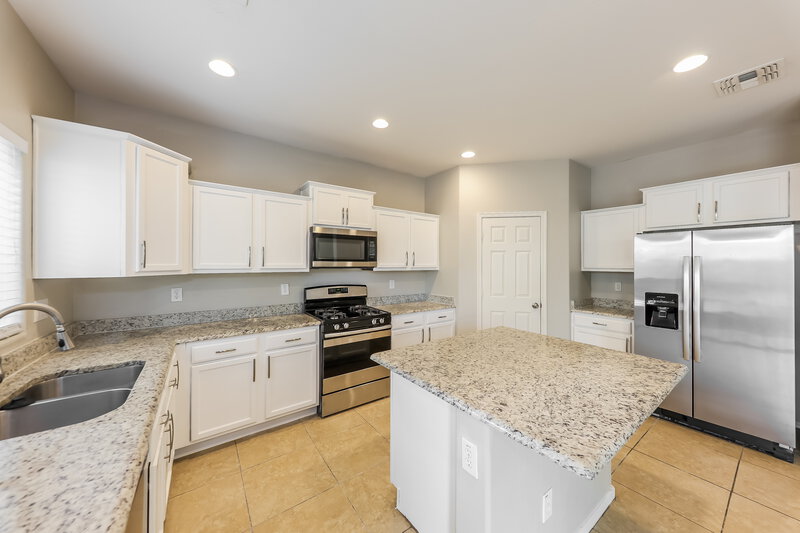 1,890/Mo, 19372 W Adams Street Buckeye, AZ 85326 Kitchen View