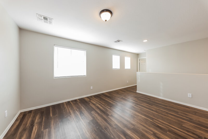 1,890/Mo, 19372 W Adams Street Buckeye, AZ 85326 Loft View