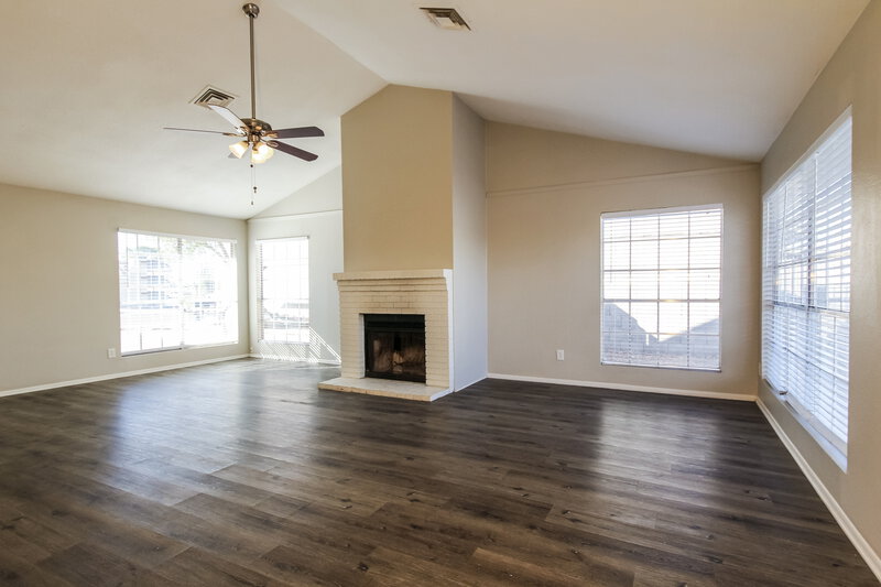 1,935/Mo, 6529 N 74th Drive Glendale, AZ 85303 Misc View 9