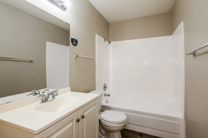 1,935/Mo, 6529 N 74th Drive Glendale, AZ 85303 Misc View 11