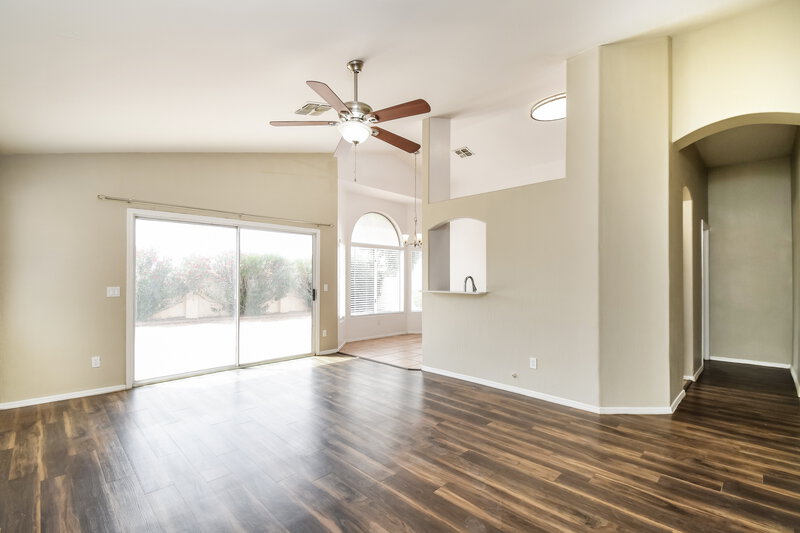 2,255/Mo, 1247 E Cindy St Chandler, AZ 85225 Living Room View 3