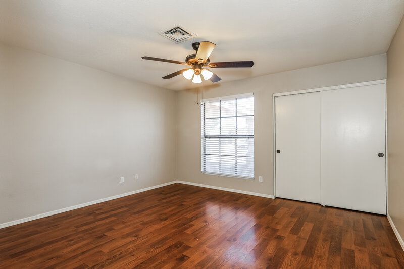 2,265/Mo, 5215 W Diana Avenue Glendale, AZ 85302 Bedroom View