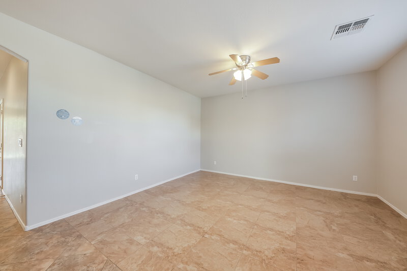 1,955/Mo, 26934 N 175th Ln Surprise, AZ 85387 Living Room View