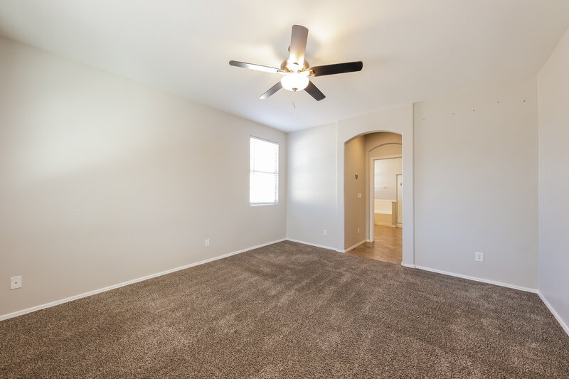 1,955/Mo, 26934 N 175th Ln Surprise, AZ 85387 Main Bedroom View 2