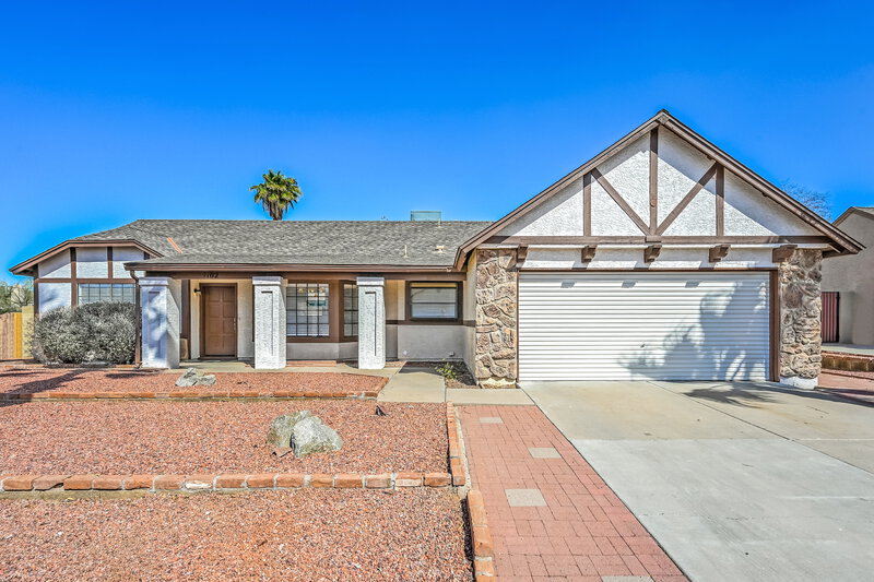 2,340/Mo, 1102 E Kerry Ln Phoenix, AZ 85024 External View