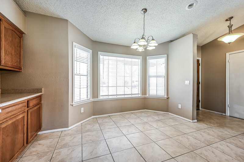 2,340/Mo, 1102 E Kerry Ln Phoenix, AZ 85024 Dining Room View