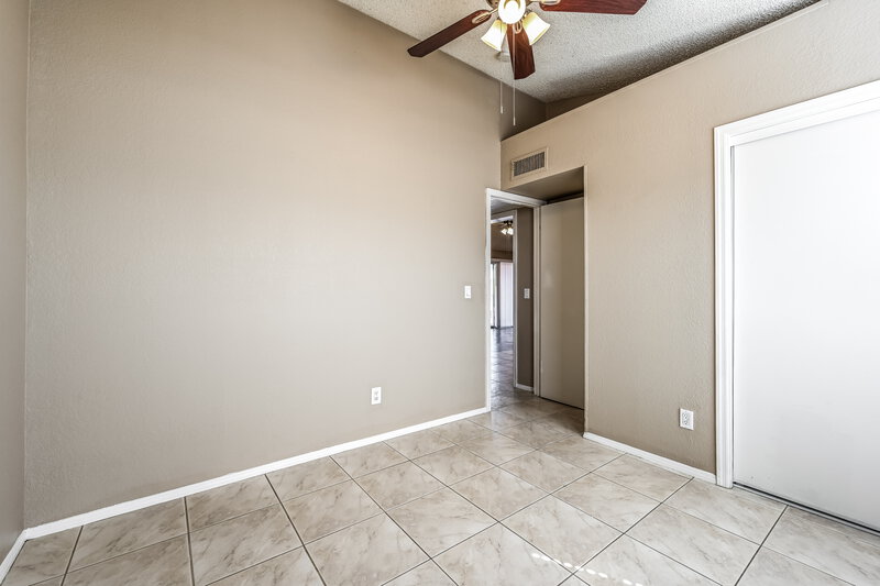 2,340/Mo, 1102 E Kerry Ln Phoenix, AZ 85024 Bedroom View
