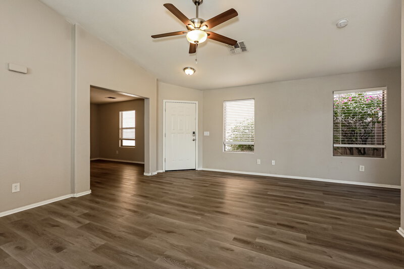 1,925/Mo, 4127 E Mica Rd San Tan Valley, AZ 85143 Living Room View 2