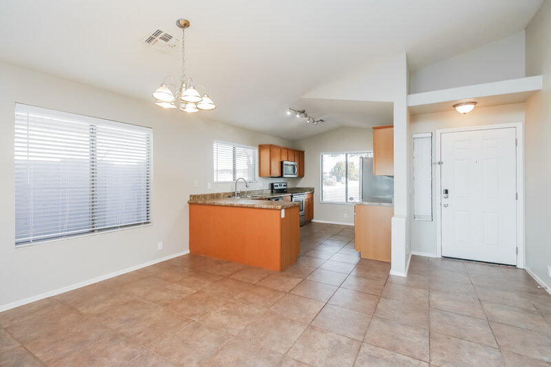 2,025/Mo, 914 S Vegas Mesa, AZ 85208 Dining Room View