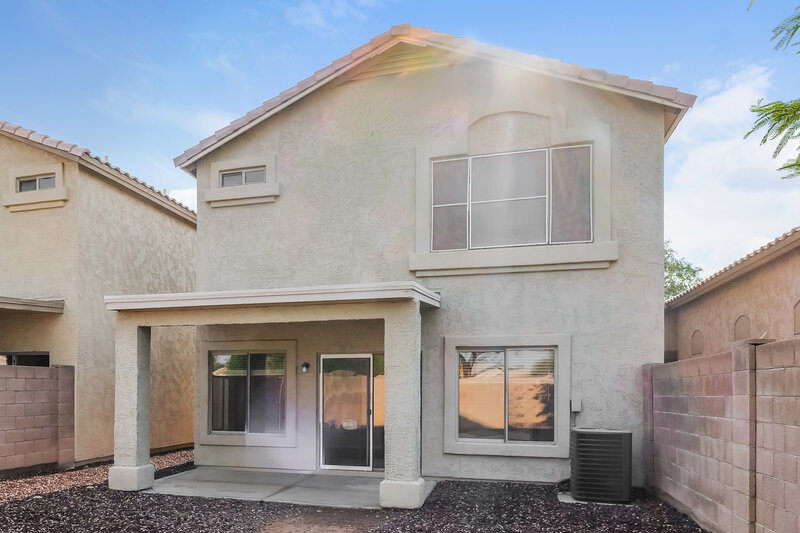 2,125/Mo, 2018 N 106th Lane Avondale, AZ 85392 Rear View