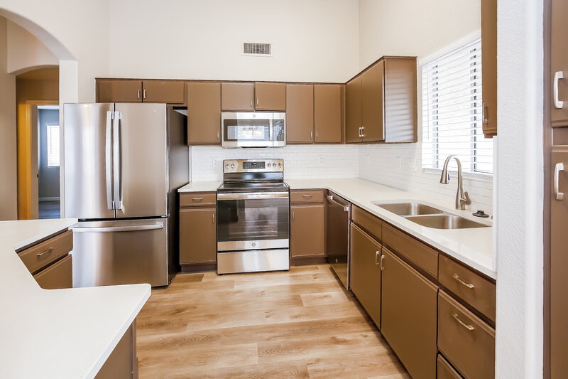 1,905/Mo, 2003 N 89th Dr Phoenix, AZ 85037 Kitchen View