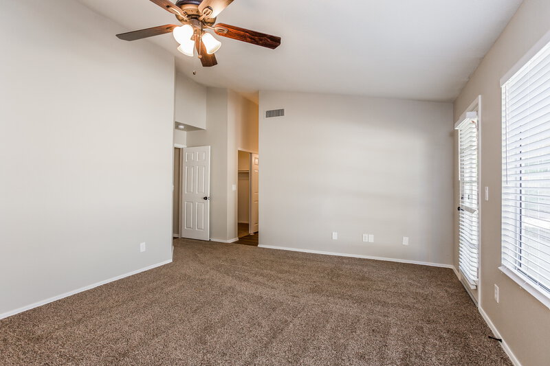 2,390/Mo, 19926 N 69th Ave Glendale, AZ 85308 Master Bedroom View