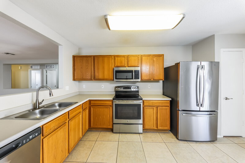 2,265/Mo, 3008 W White Feather Lane Phoenix, AZ 85083 Kitchen View