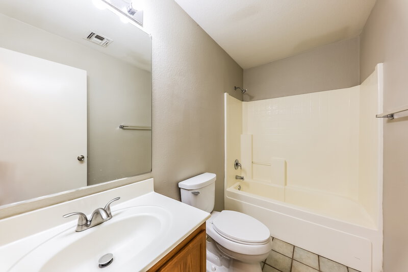 2,265/Mo, 3008 W White Feather Lane Phoenix, AZ 85083 Bathroom View