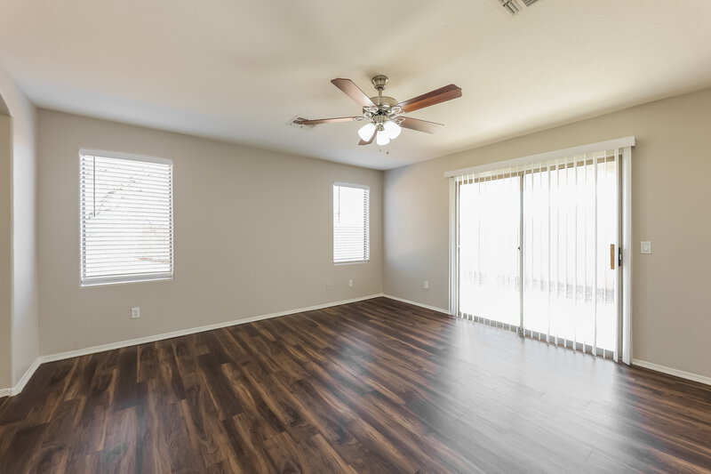 1,980/Mo, 13401 N 127th Drive El Mirage, AZ 85335 Misc View