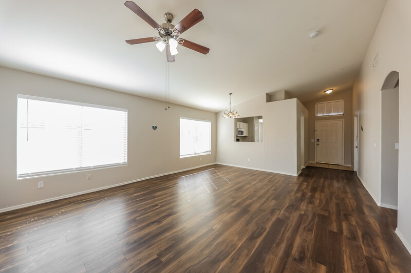 1,980/Mo, 13401 N 127th Drive El Mirage, AZ 85335 Misc View 6