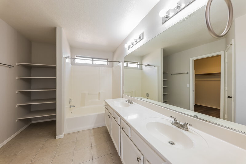 1,980/Mo, 13401 N 127th Drive El Mirage, AZ 85335 Misc View 13