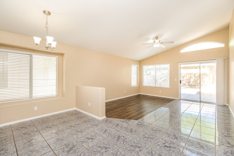 2,340/Mo, 832 E Baylor Lane Chandler, AZ 85225 Dining Room View