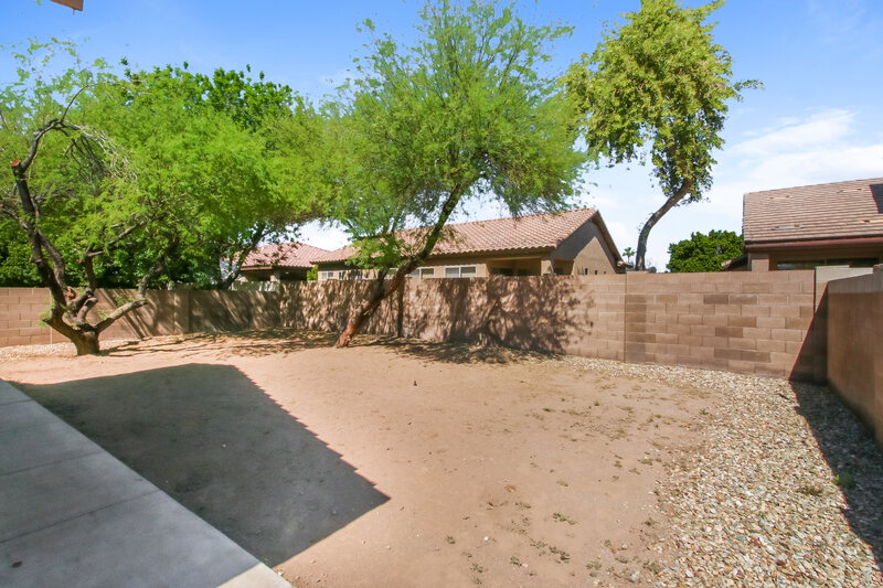 2,340/Mo, 832 E Baylor Lane Chandler, AZ 85225 Rear View