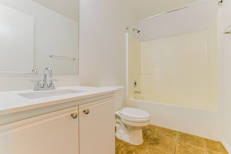 2,125/Mo, 8505 E Meseto Avenue Mesa, AZ 85209 Bathroom View