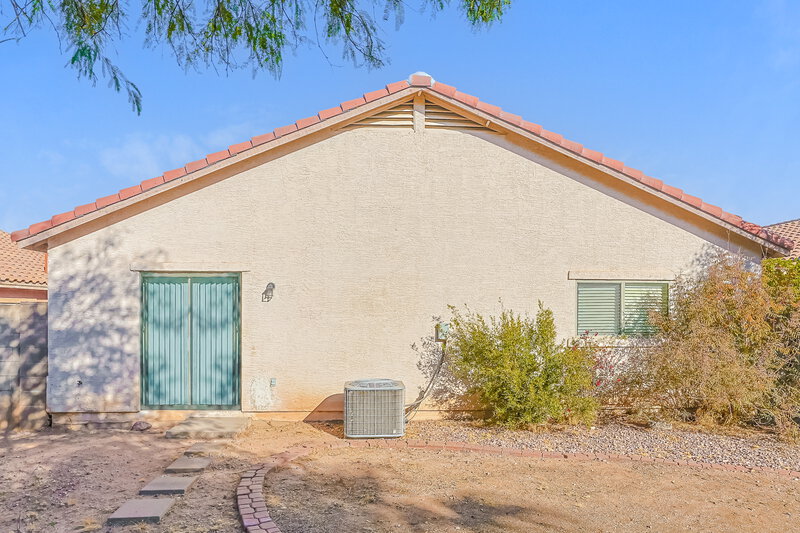 2,125/Mo, 8505 E Meseto Avenue Mesa, AZ 85209 Rear View