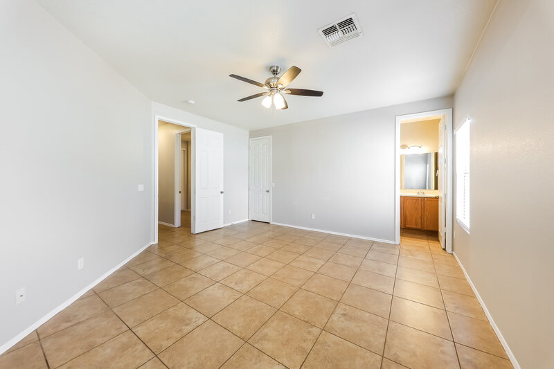 2,180/Mo, 15438 W Cameron Drive Surprise, AZ 85379 Main Bedroom View
