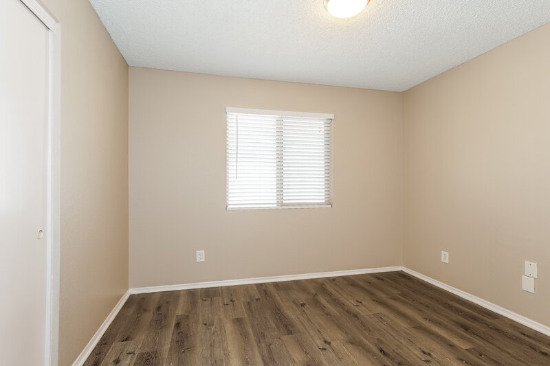 1,970/Mo, 4758 W Escuda Drive Glendale, AZ 85308 Bedroom View