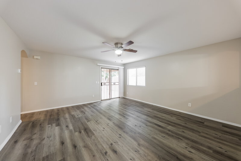2,245/Mo, 7637 S 27th Way Phoenix, AZ 85042 Living Room View